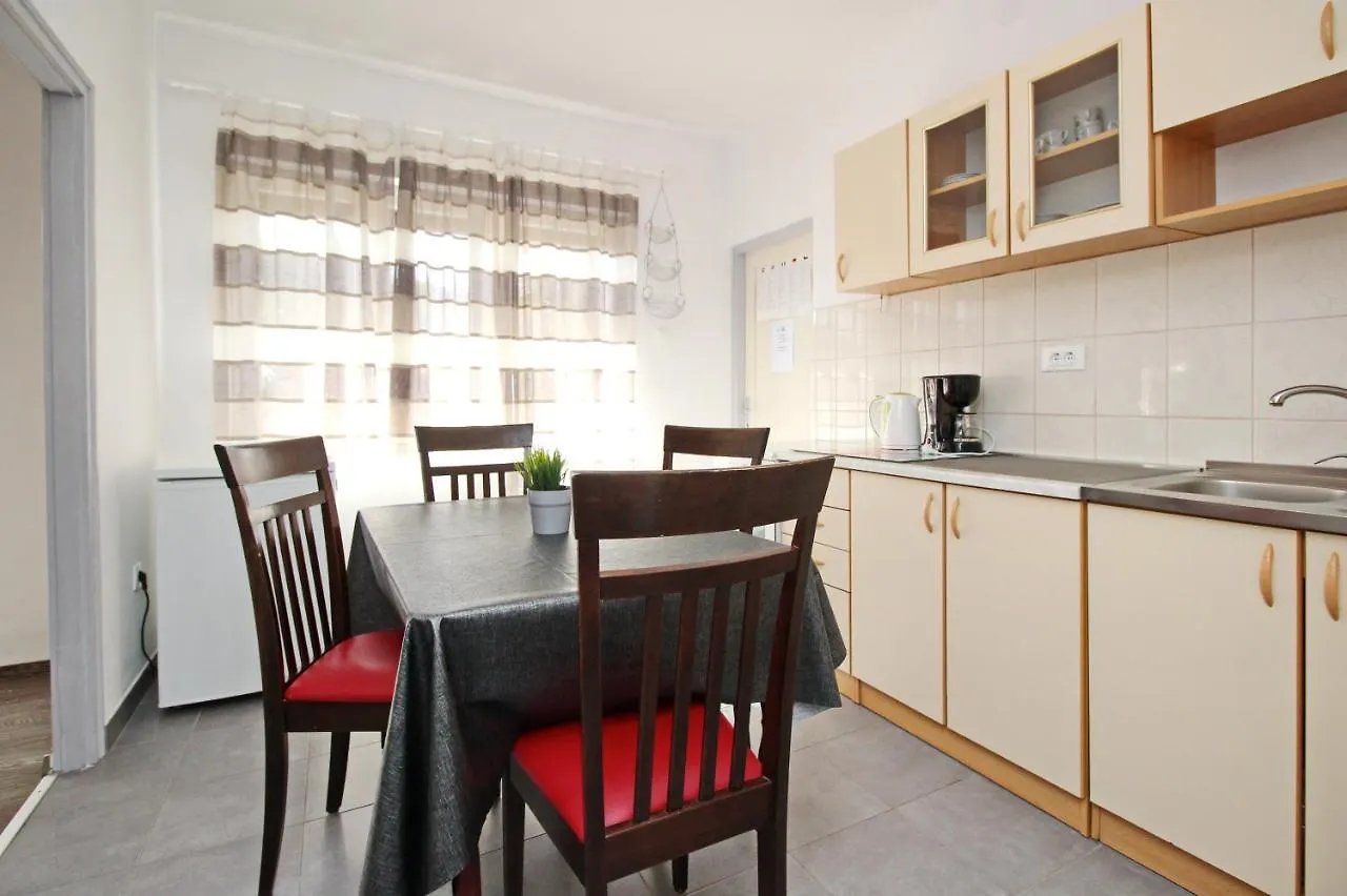 Apartments With A Parking Space Baska, Krk - 19220 Croatia